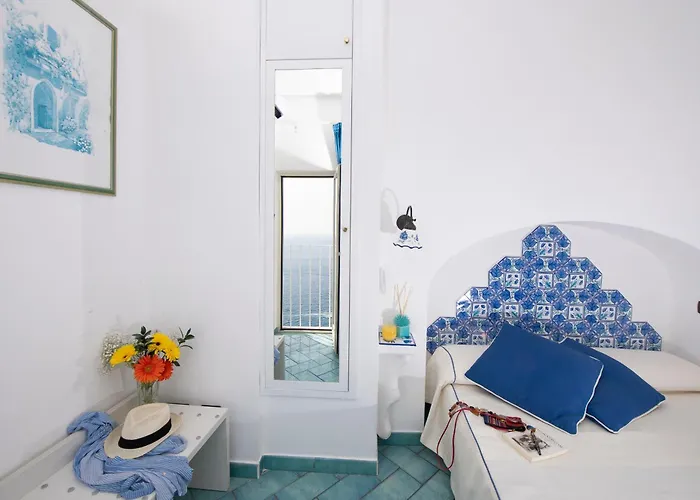 拉宁法酒店 酒店 3*