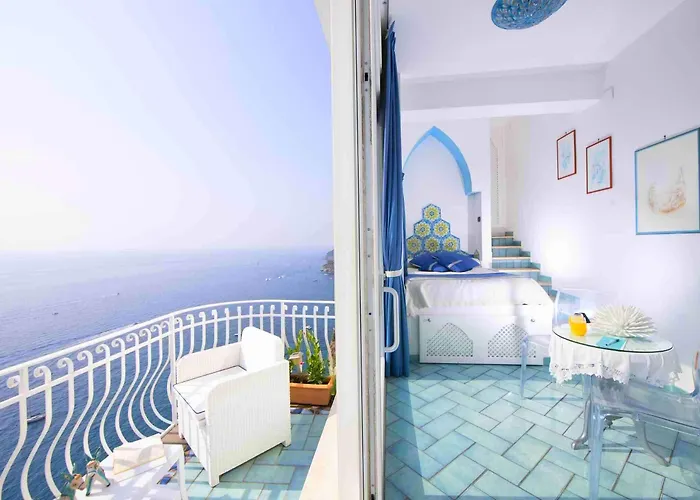 拉宁法酒店 酒店