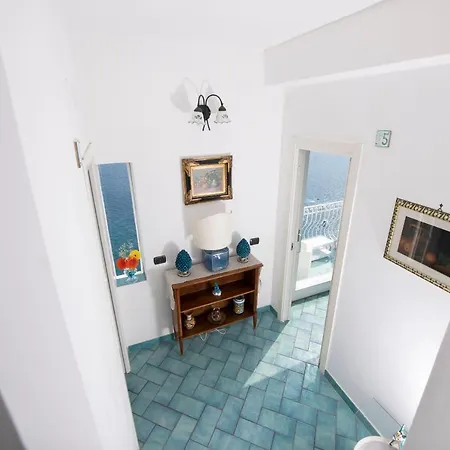 Отель La Ninfa 3*