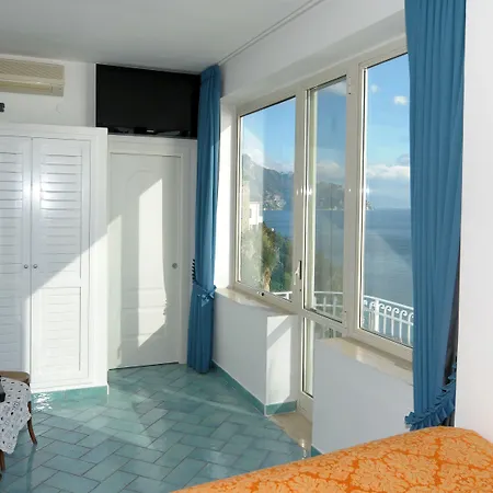 La Ninfa فندق 3*